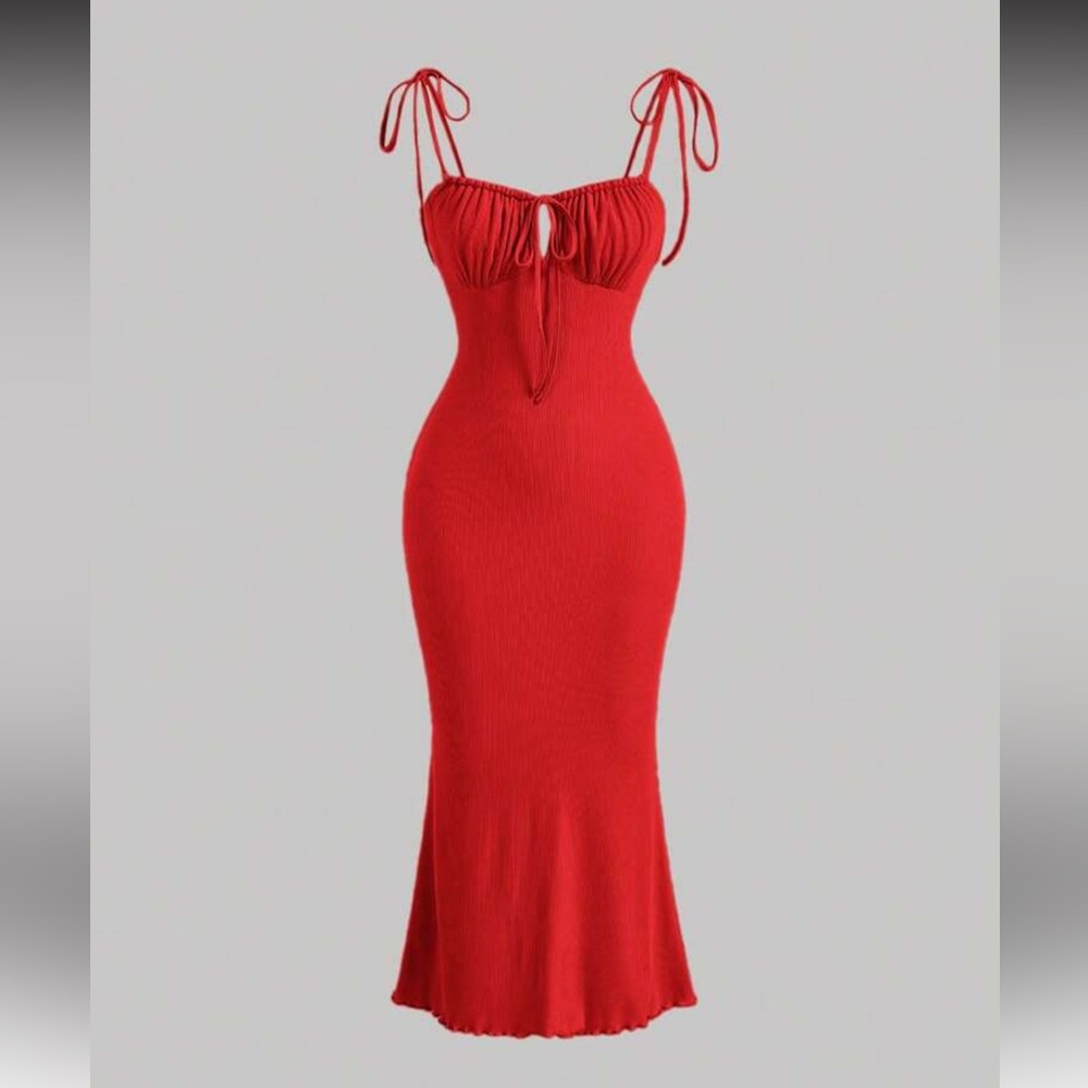 Elegant Red Sleeveless Dress